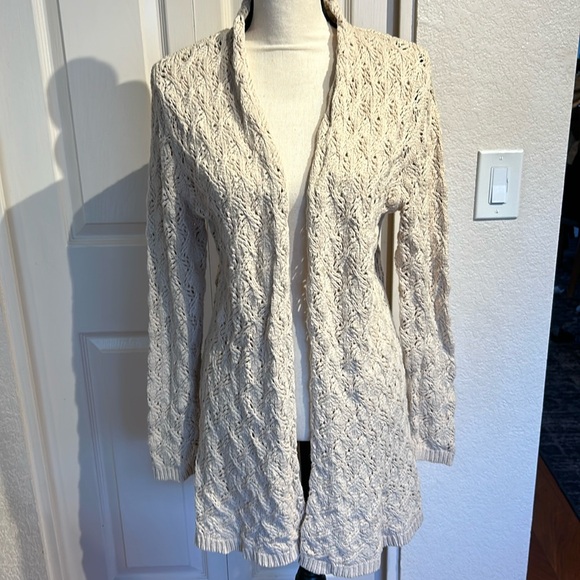 Leo & Nicole Cardigan - Picture 1 of 12